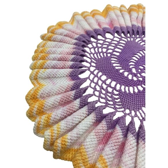 Vntg Crochet  Purple Yellow Doily Pleated Ruffled Table Place Mat Trivet Coaster - Picture 10 of 14